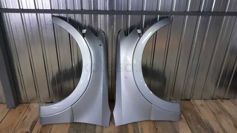 Крыло переднее Мицубиси Паджеро 4