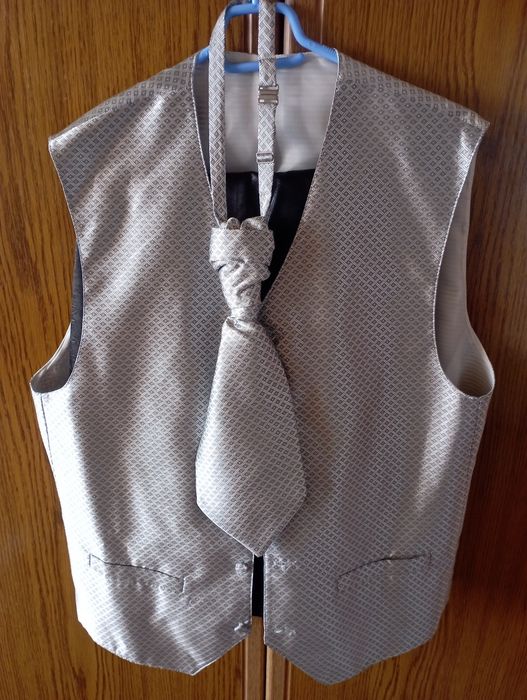Costume bărbătești