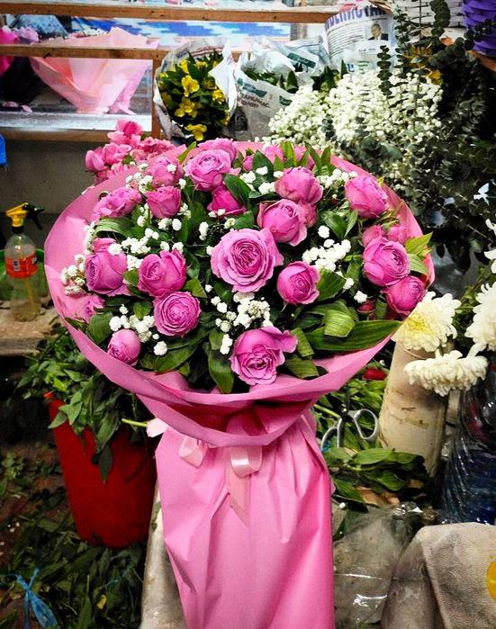 Pionavidniy roza bables buketlar skidka