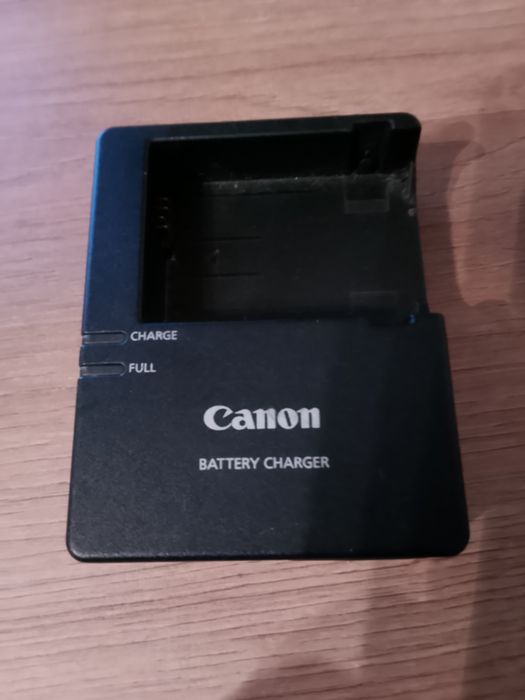 Canon LC-E8E - incarcator original pentru LP-E8