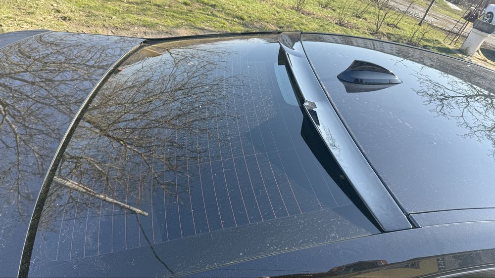 * Negru Lucios * Eleron Lip Codita Portbagaj Luneta BMW G11 G12