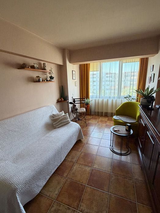 Apartament 3 camere, Lapus, pe principala, 130000€