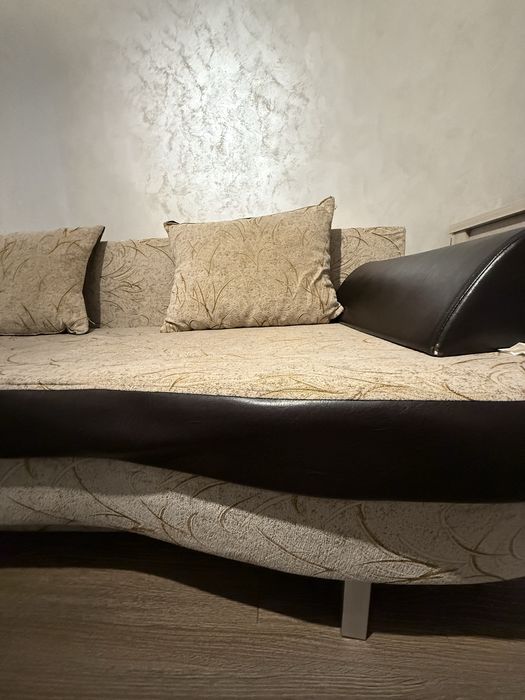 Vand canapea extensibila