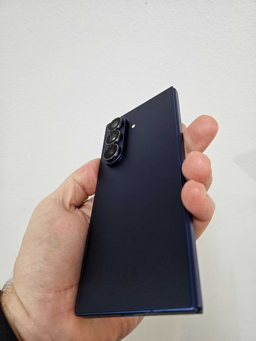 Samsung Galaxy Z fold 7 256 gb impecabil garantie, accept schimb.