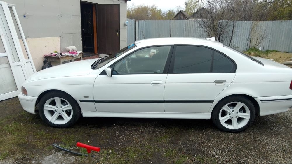 Bmw 528 в хорошем состоянии