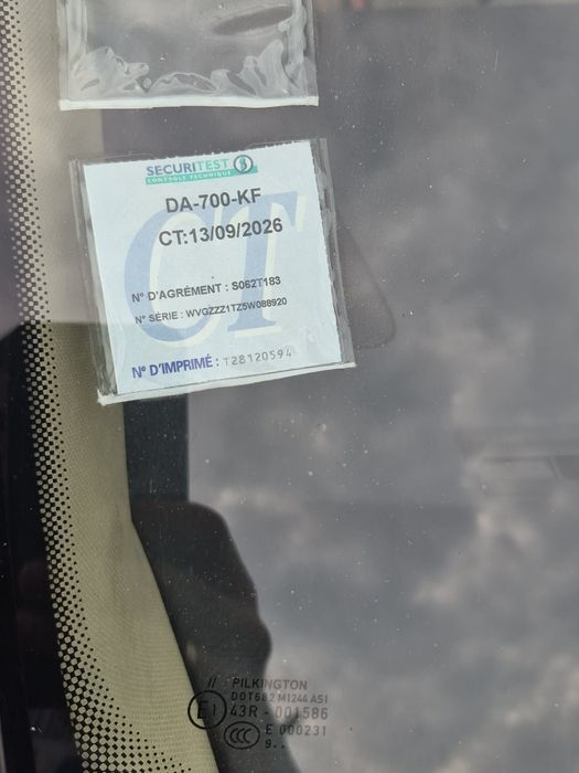 Volkswagen Touran (2004) – 1.9 TDI, 5 Locuri, Motor 160.000 km