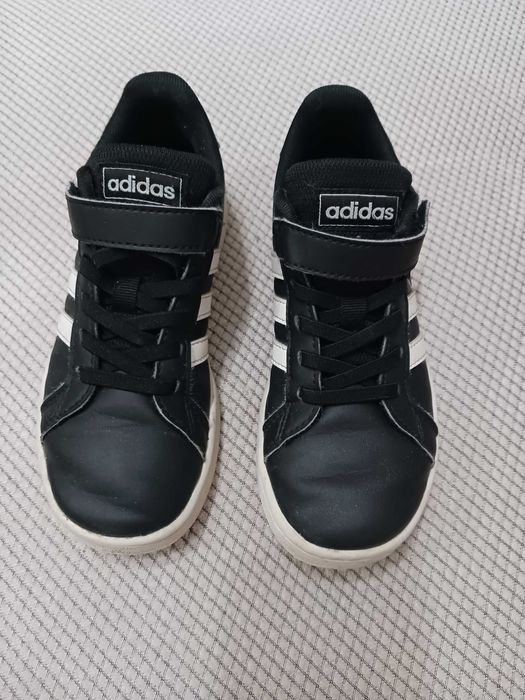 Детски маратонки адидас