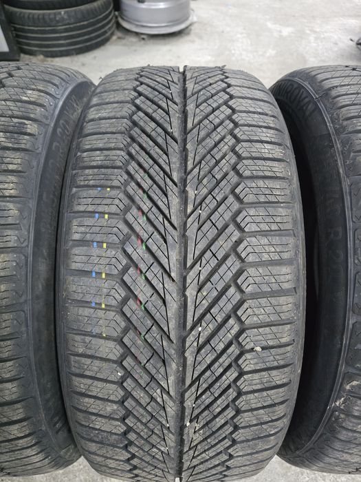 4 Броя НОВИ 255/40/20 Uniroyal 2025dot