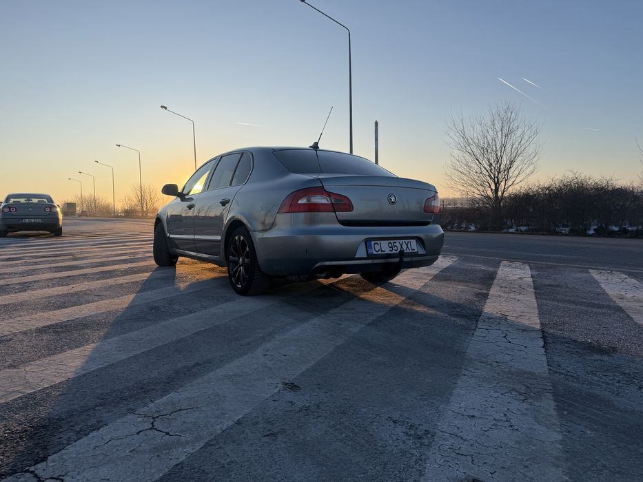 Skoda Superb 2 2009 2.0 170 cp