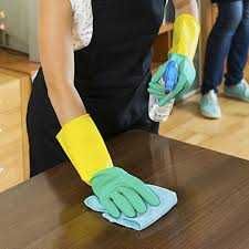 Executam servicii de curatenie orice fel