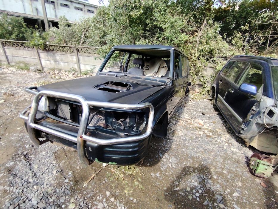 Ansamblu stergatoare parbriz volan pe stanga Hyundai Galloper 1999