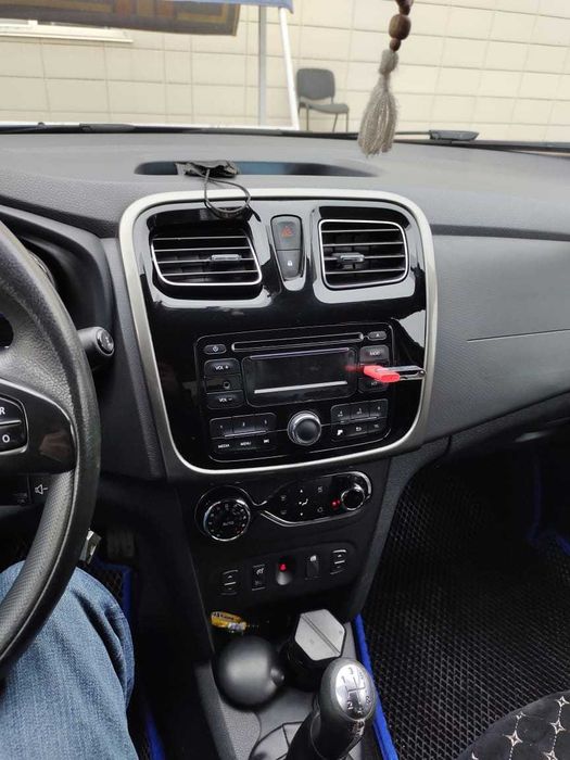 Продам  Renault Logan