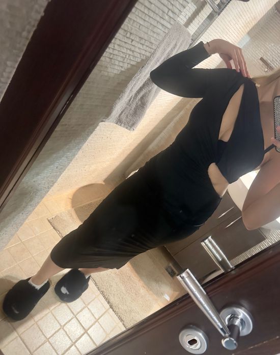 Rochie elegantă midi