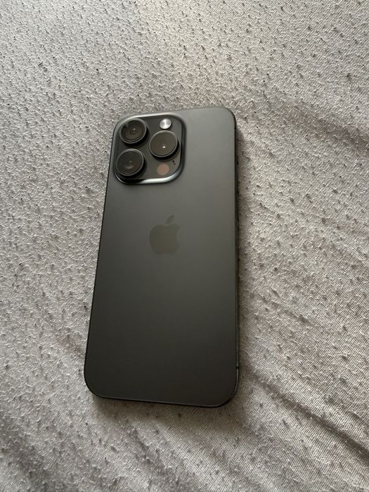 Apple phone 15 pro