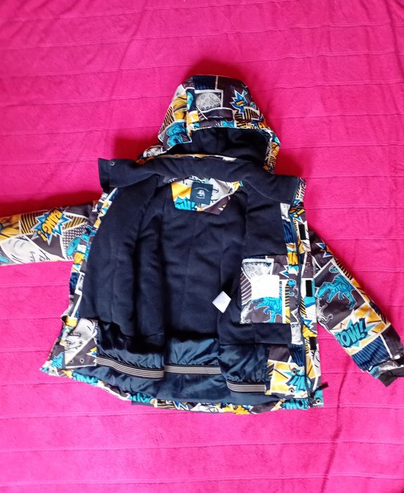 Продам зимние куртки на мальчика