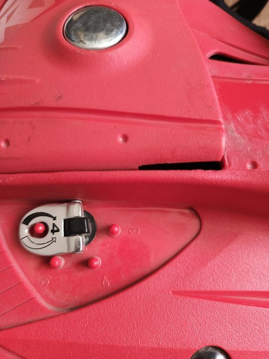 Роликовые коньки