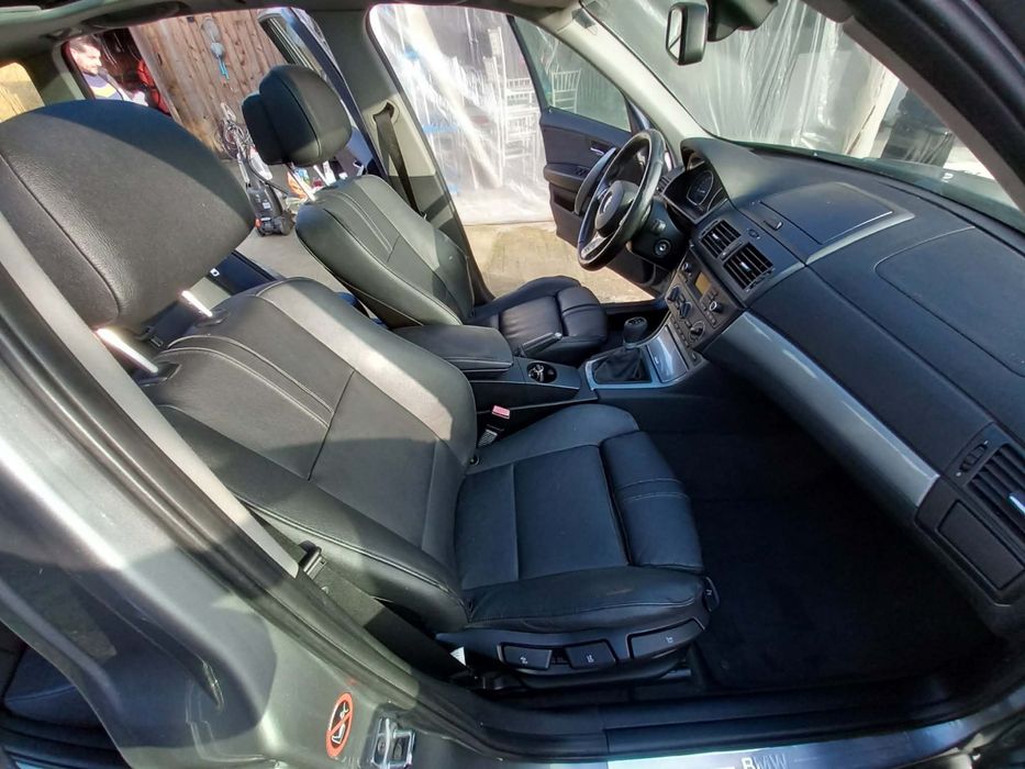 BMW X3 xDrive Facelift 2.0 Diesel | 4x4 | Piele | Trapa | Xenon