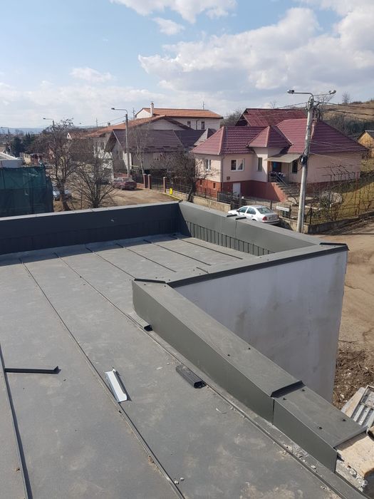 Reparatii Acoperisuri hidroizolatii,citerne, Jgheaburi,Burlane,Aticuri Vopsit acoperis curățat