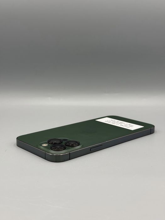 iPhone 13 Pro Max / 256 GB / Baterie 94% / Verde / Garantie un an / Stare buna