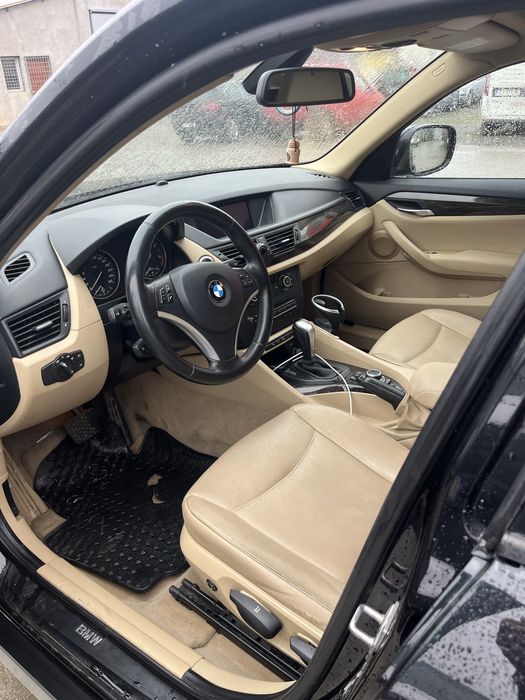 Bmw x1 xdrive  2011 panoramic