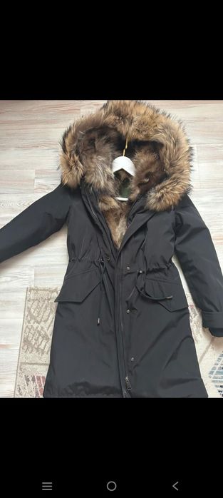 Продаётся зимняя парка новая