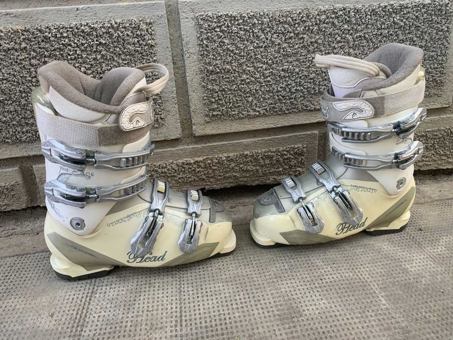 Clapari ski schi Head Next Edge marime 39 mondo 25 talpic 297 flex80