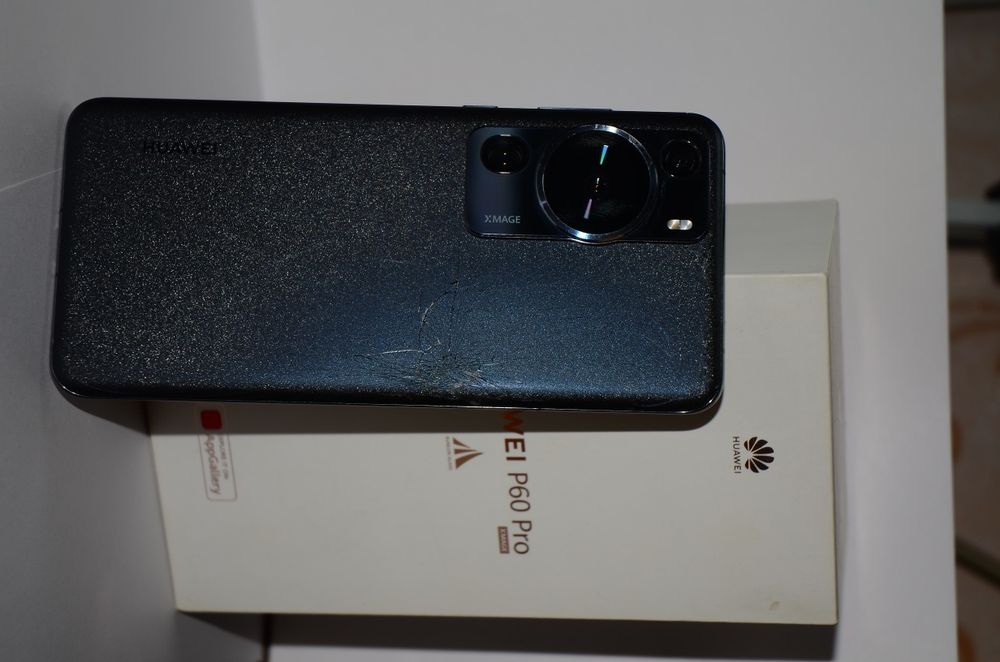 Смартфон Huawei p60 pro