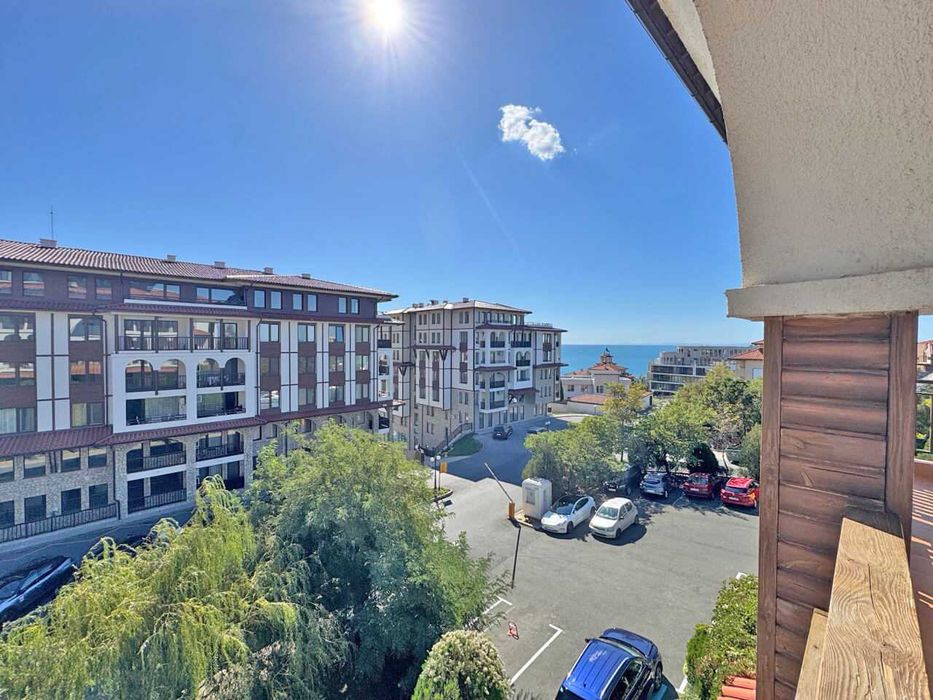 Продава се Тристаен апартамент в Свети Влас - 82 кв.м за 1464 €/кв.м - Снимка #12