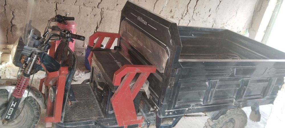 Муравей сотилади