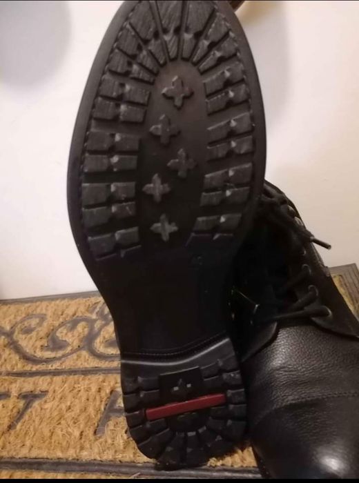 Дамски обувки и сандали