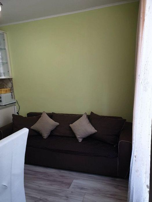 Двустаен апартамент в ж.к. Връбница 1.