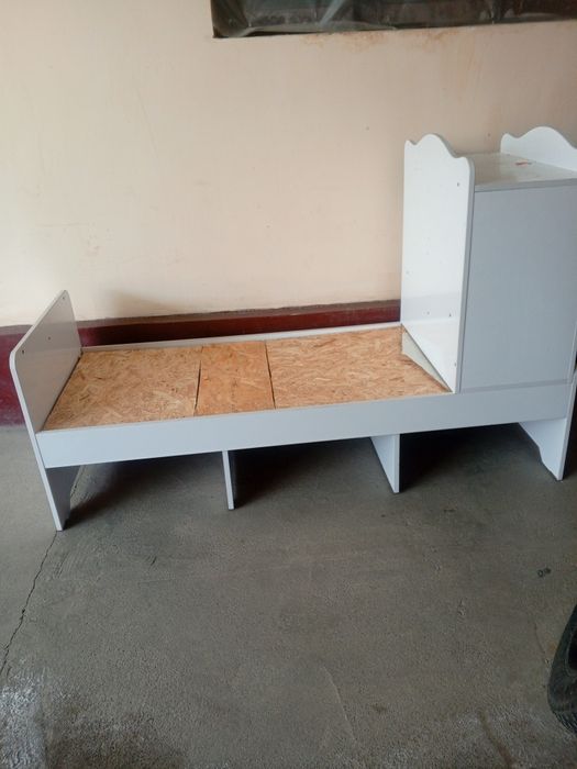 Detskiy kravat 6 7 yoshgacha bemalol yotadi