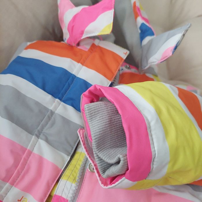 Детски ски екип от 2 части като нов