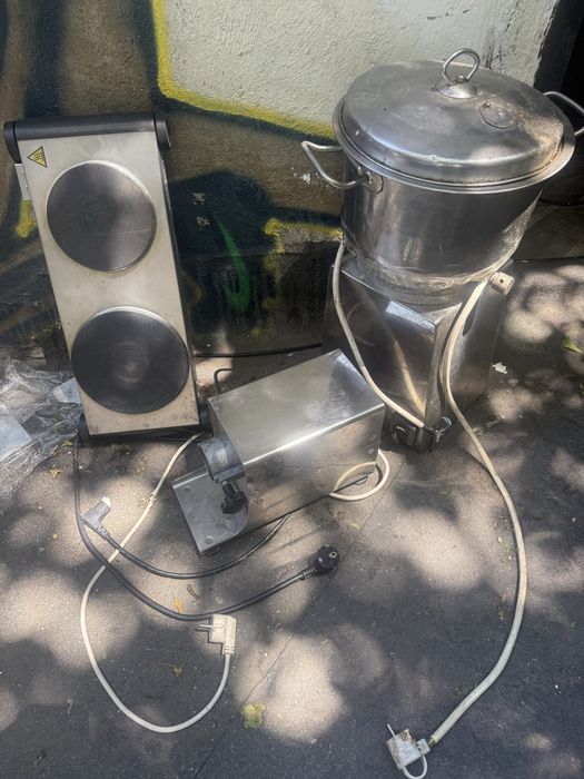 Aparate electrice, cu motoare, tocator, mixer mare, plita electrica