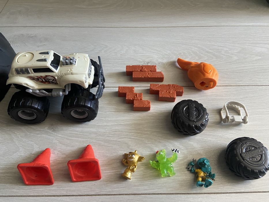 Колесо Smashers Monster Trucks
