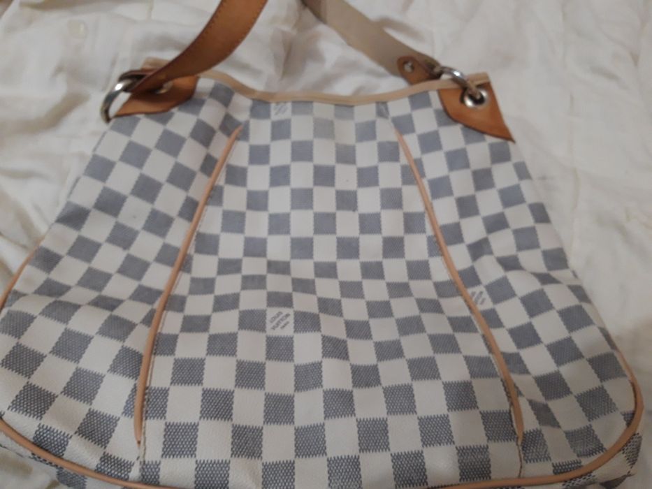 Geanta  Louis Vuitton