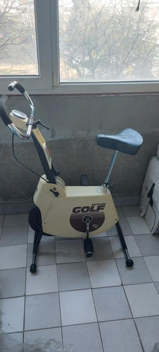 Разтегателен диван