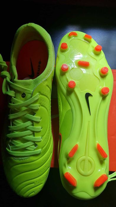 Футболни Обувки Nike Tiempo Pro FG