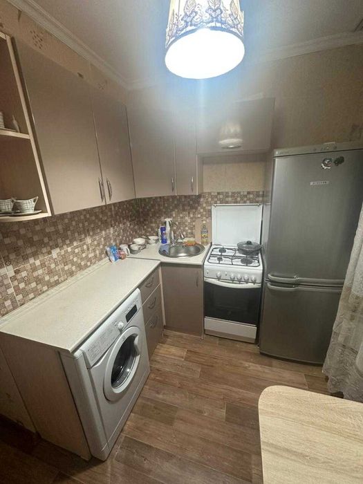 Сдается 1 комнатная квартира третьем микрорайоне.