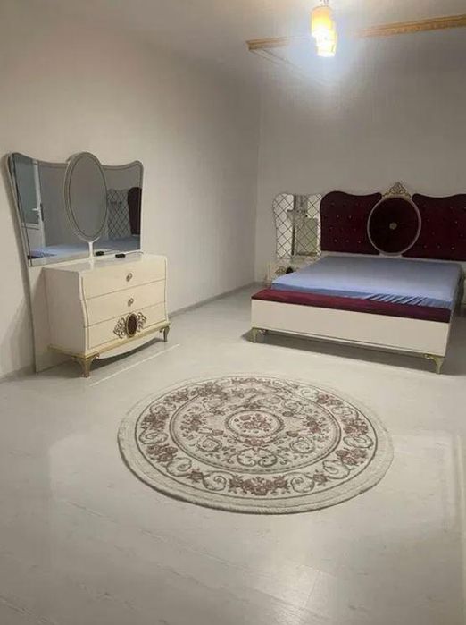 Дава се под наем Тристаен апартамент в Пловдив, Център - 110 кв.м за 550 € - Снимка #2