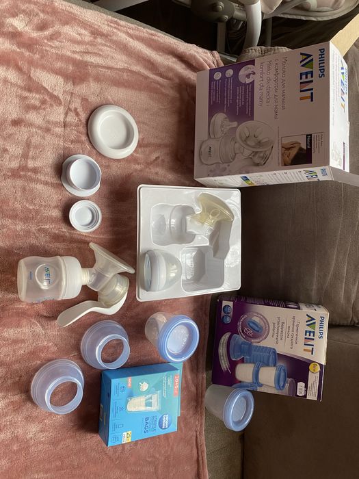 Ръчна помпа за кърма Philips Avent + подаръци