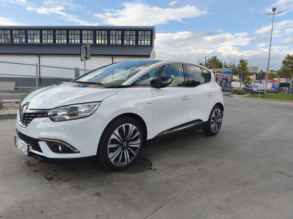 RENAULT Scenic