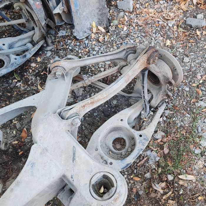 Мерседес 124 задний балкы сатылады