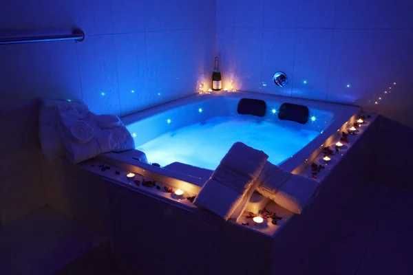 masaj- la 4 maini ;sauna, jacuzzy, epilat, fizioterapie, kinetoterapie
