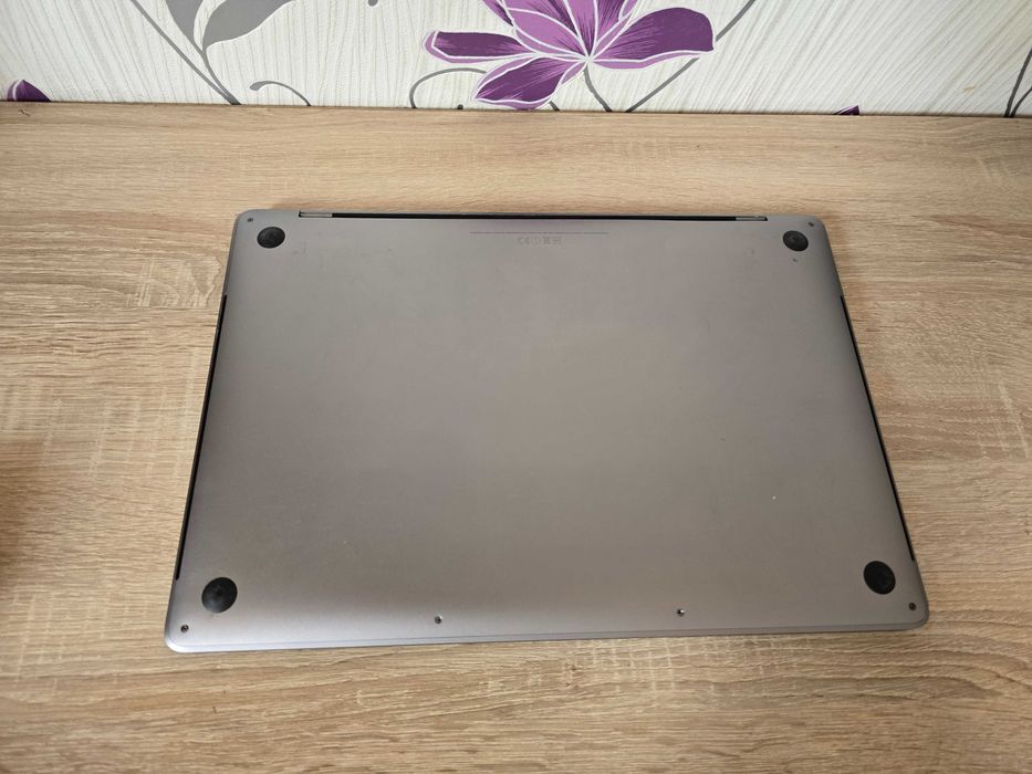 MacBook Pro 15 | i7 | 16GB | 500GB |