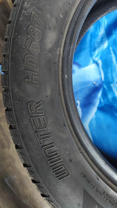Продам зимние шины 225/60/R18