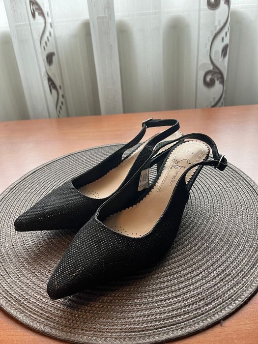 Pantofi femei ,mar 37.