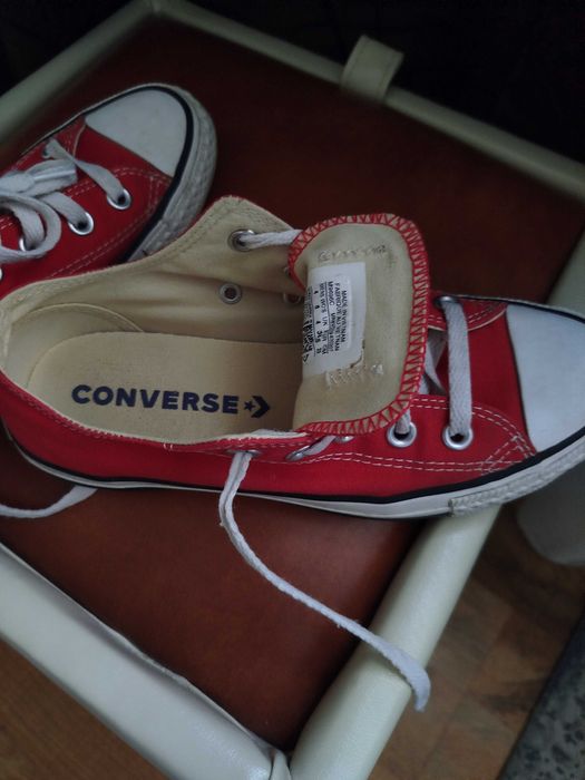 Vând tenesi Converse All Star originali – mărimea 36,5