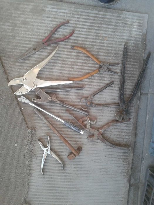 прожектори диоди самсунг аплици.лот инструменти.приставки водни помпи