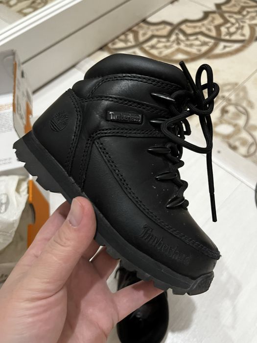 Продаю ботинки унисекс для мальчика и девочки